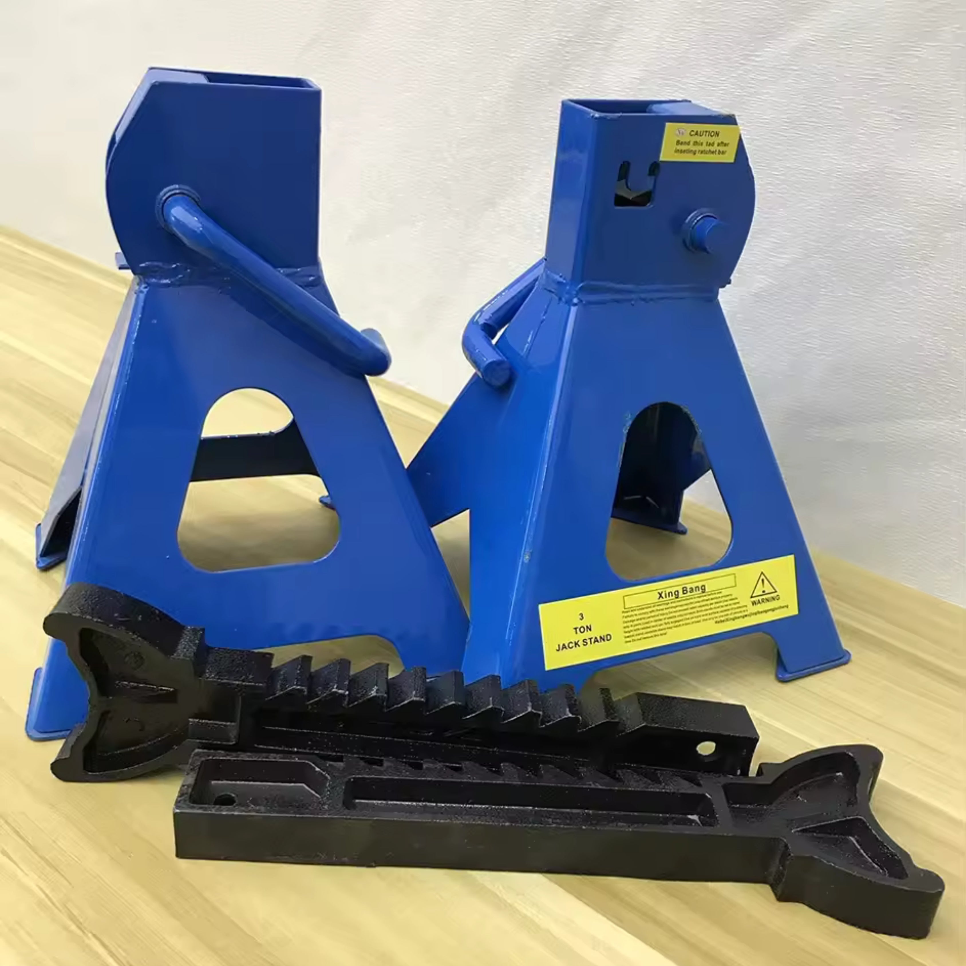 DayPlus TitanLift 3T Axle Stands