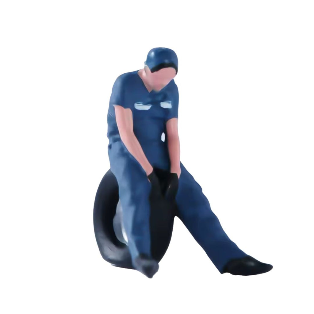 1/64 Painted Miniature Street Scene Figures